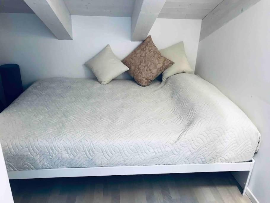 Appartamento Casa Al Mare, Moderna Con Piscina E Giardino!