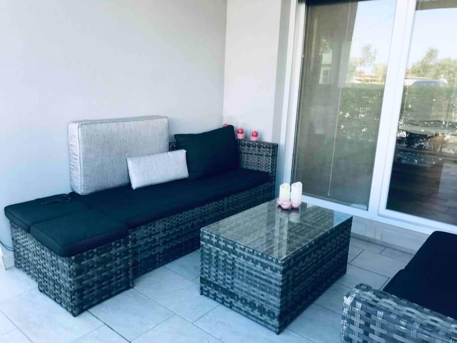 Appartamento Casa Al Mare, Moderna Con Piscina E Giardino! *